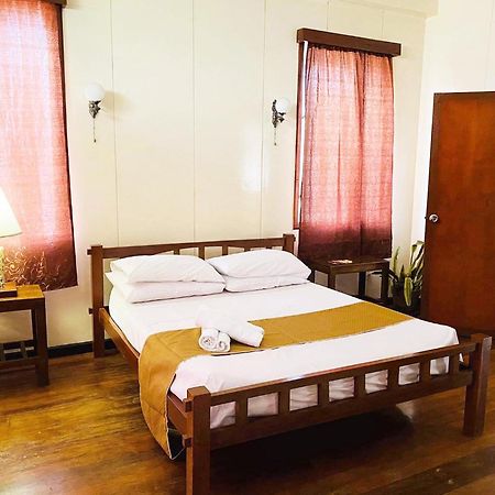Casa Don Julian Guesthouse Bais Kültér fotó