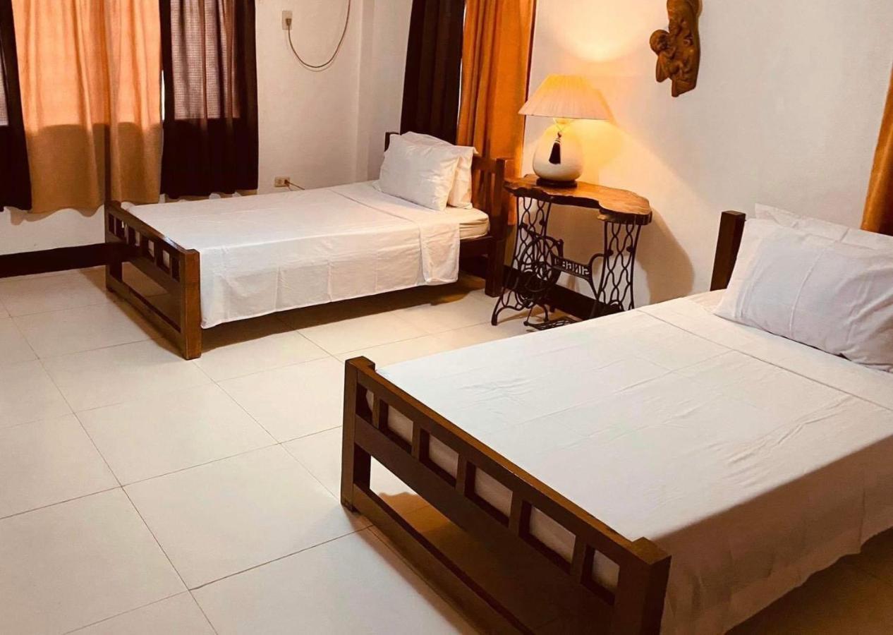 Casa Don Julian Guesthouse Bais Kültér fotó